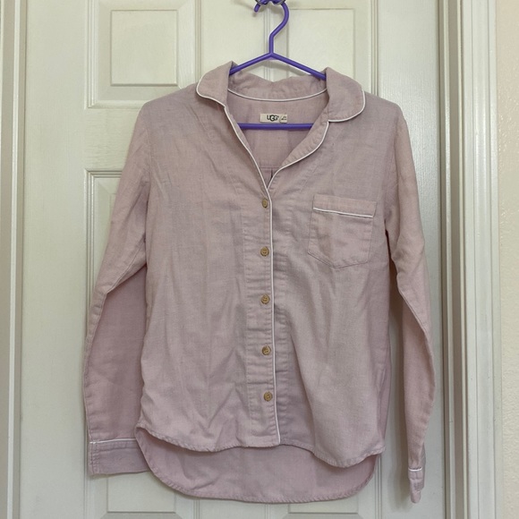 pink ugg shirt